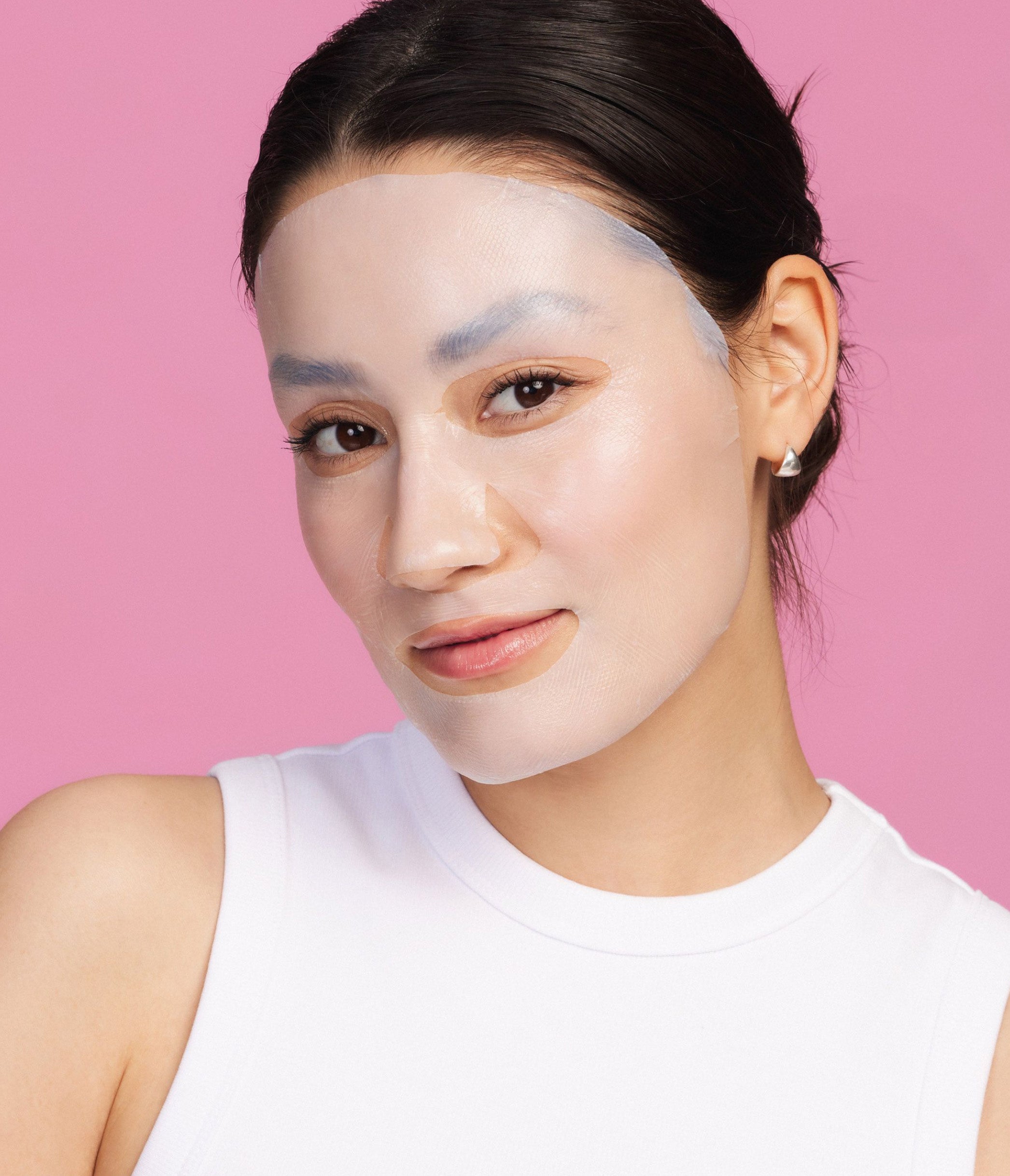 Hydrating and cooling face mask with probiotics 